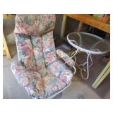 vintage patio chair w table