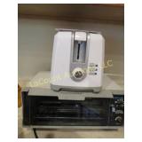 toaster oven & toaster good condition