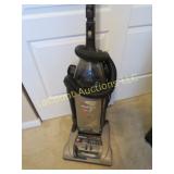 Hoover wind tunnel vacuum cleaner