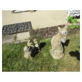 concrete wolves w babies garden decor