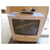 vintage Sharp TV VCR combo w remote