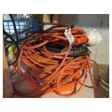 extension cords w utility light