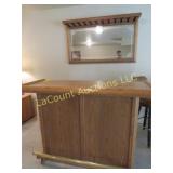 bar w mirror