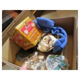vintage Ivins biscuit tin assorted sea shells wood