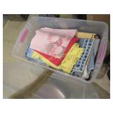 covered tote w kitchen linens table cloths