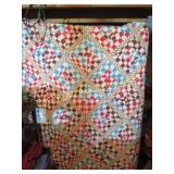 beautiful hand made vintage quilt twin size