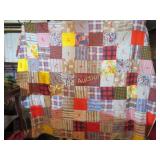 beautiful hand made vintage quilt full size