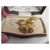 14K gold cuff links in box 9 grams