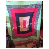 beautiful hand made vintage quilt twin size