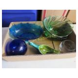 colored glassware blue footed bowl goose ashtray