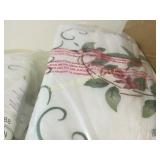 2 hummingbird FULL bed comforters