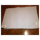 4 blue place mats