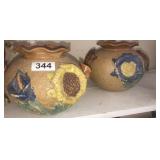 2 pottery planters