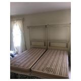 Twin beds complete X2 french provincial