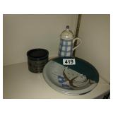 Stoneware and salt shaker