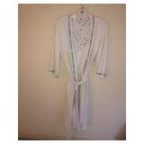 Ladies robe