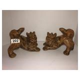 Foo Shi chinese lion/dogs *both repaired on leg