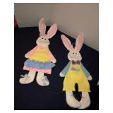 Tote with Easter assorted decor