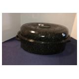 16in oval granite roaster