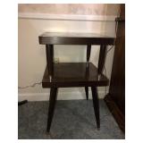 Square mid century side table 25.5x16x16in