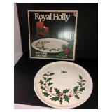 Royal Holly 11.5in cake plate