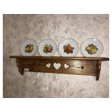 Wall shelf with 4 Bavaria Germany fruit plates