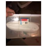 Rubbermaid 11gal tote