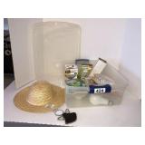 Small tote with lid, lightbulbs, hat, misc