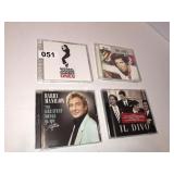 4 CDs Michael jackson, Barry Manilow, others