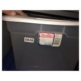 Sterilite 58qt tote