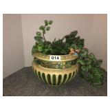Roseville Corinthian planter w/faux greenery