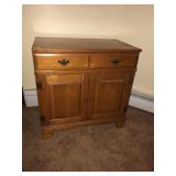 One drawer, 2 door maple cabinet 30x30x18