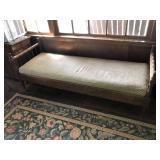 Day bed *needs new pad
