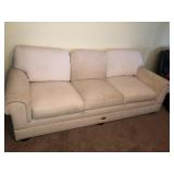 Lexington Sofa *needs cleaned 83x38x31tall