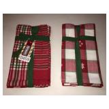 2 sets of Pier 1 Christmas towels