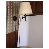 Metal wall mount lamp *moves/adjustable