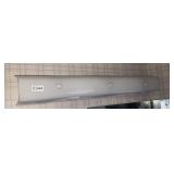 Bathroom light fixture (NEEDS REMOVED)