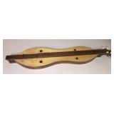 Handmade dulcimer w/Folkcraft softcase