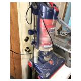 Hoover fusion vacuum sweeper