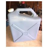 6 Gallon Relliance water can and other jug 7gal