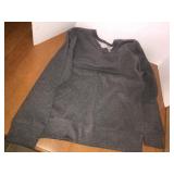2 Sweatshirts (M and L), socks, gloves