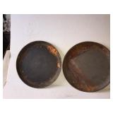 2 Iron Wood griddles (1 handle) USA