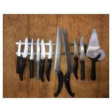Kitchen knives, pizza cutter,magnetic wall bracket