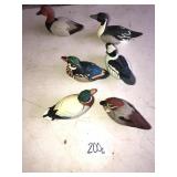 6 Avon small duck figurines