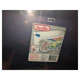 Sterilite 106qt tote with picture frames