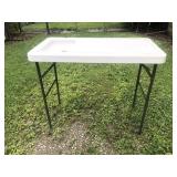 Portable fish cleaning table& small fold up table