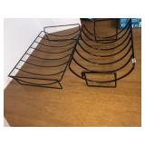 2 metal baskets and cutlery
