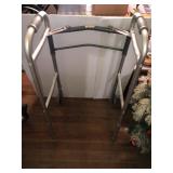 Guardian folding walker