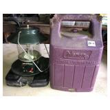 Coleman 2 wick lantern (globe has crack)