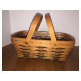 Longaberger basket signed 1995 w/protector